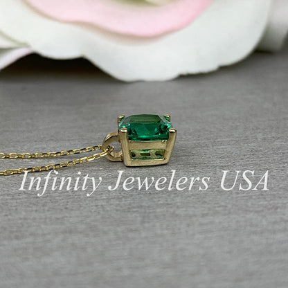 Green Emerald Necklace, May Birthstone Necklace, Dainty Layering Necklace, 14K Yellow Gold Pendant Necklace, Emerald Pendant Necklace, #5690