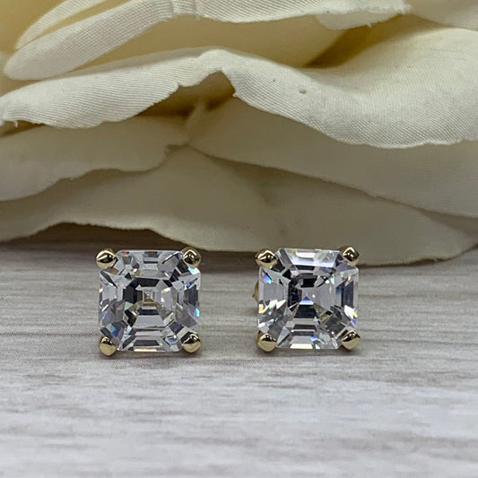 Asscher Cut Stud Earrings, Everyday Stud Earrings, Unisex Earrings, 14K Gold Earrings, Birthday Gift, Anniversary Gift, Bridal Gift