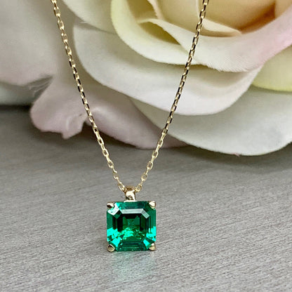 Asscher Cut Emerald Pendant Necklace, Green Emerald Square Pendant Anniversary Gift For Her, 14k Gold Necklace For Ladies Holiday Gift