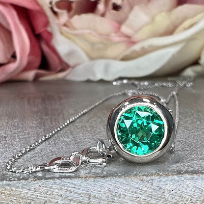 Round Emerald Pendant Necklace 14k Yellow/White Gold, Emerald Bezel Necklace, May Birthstone Necklace, Dainty Emerald Necklace Ladies, #6750