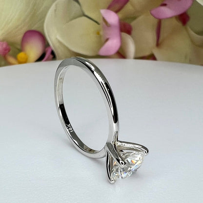 1 CT Moissanite Ring, Simple Thin Band  Round Shaped Solitaire  Moissanite Engagement Ring Moissanite Proposal Ring For Ladies, Bridal Ring