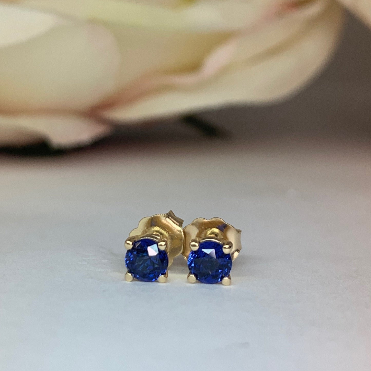 Blue Sapphire Earrings For Ladies, Blue Sapphire Stud Earrings, Unisex Dainty Blue Sapphire Stud Earrings 14k white gold