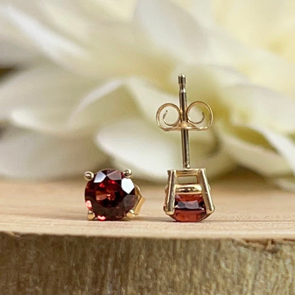 Garnet Stud Earrings 14k Yellow Gold Small Stud Earrings Garnet Unisex Stud Earrings Small Yellow Gold Garnet Earrings Dainty Earrings #5962