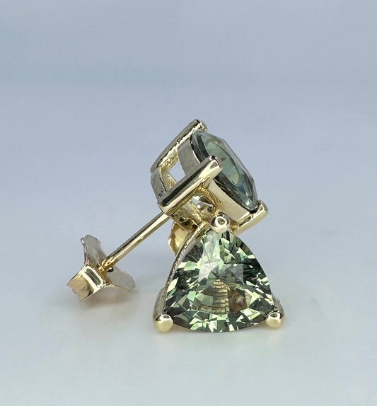 Trillion Shape Olive green sapphire 14K Gold  Stud Earrings, Triangle Shape Stud Earrings Unisex Holiday Earrings Simple Stud Earrings #7240